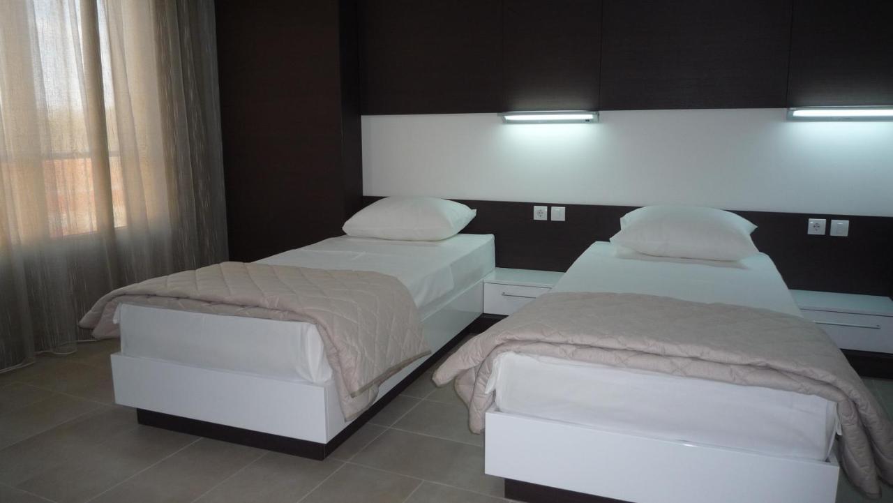 Apartments Good Night Nis Exterior photo
